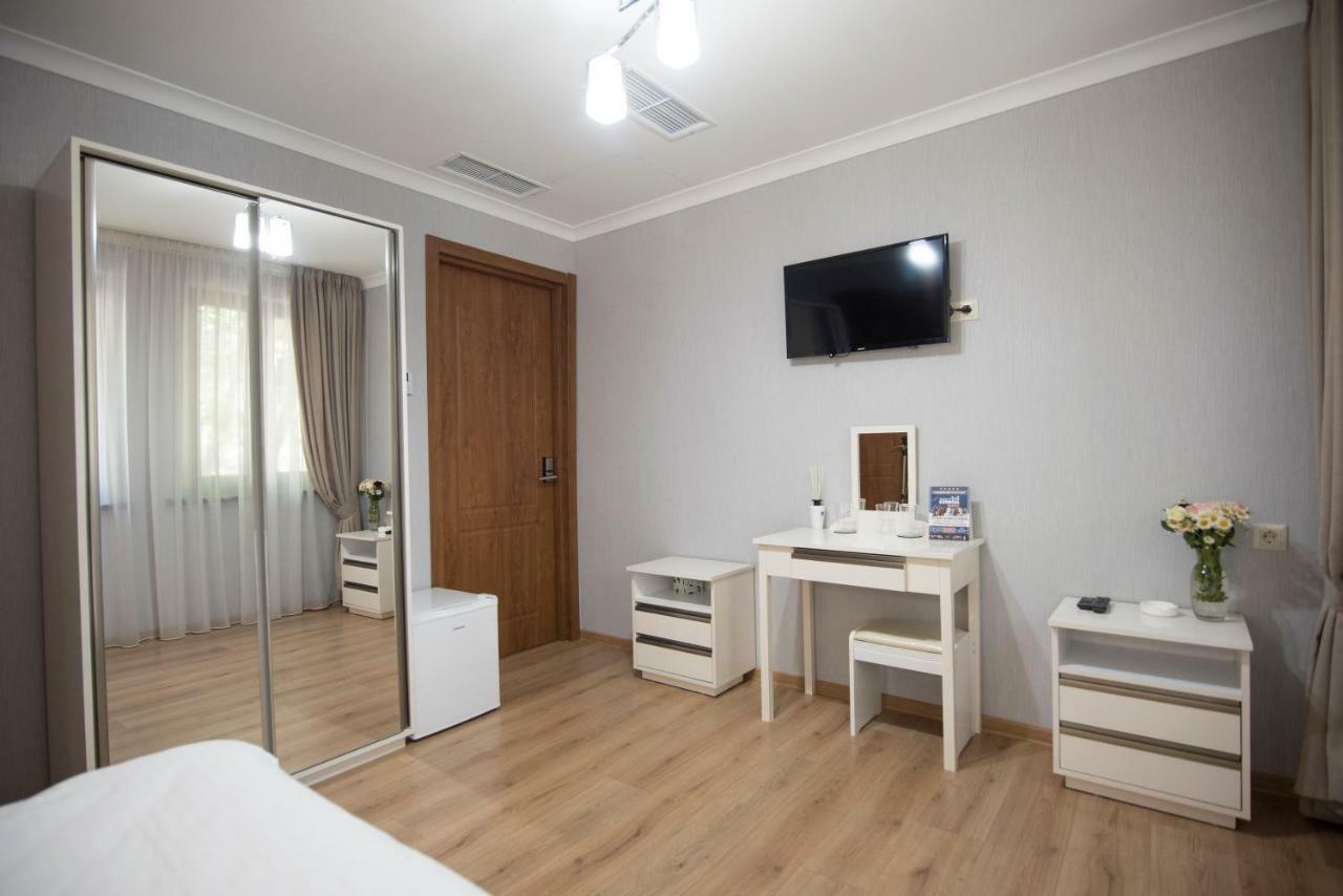 Sama Grand Hotel Tbilisi Eksteriør bilde