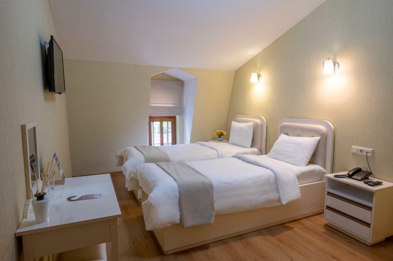 Sama Grand Hotel Tbilisi Eksteriør bilde